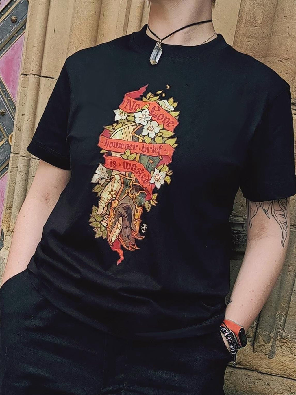 No Love However Brief Is Wasted Medieval Design Unisex T-shirt
